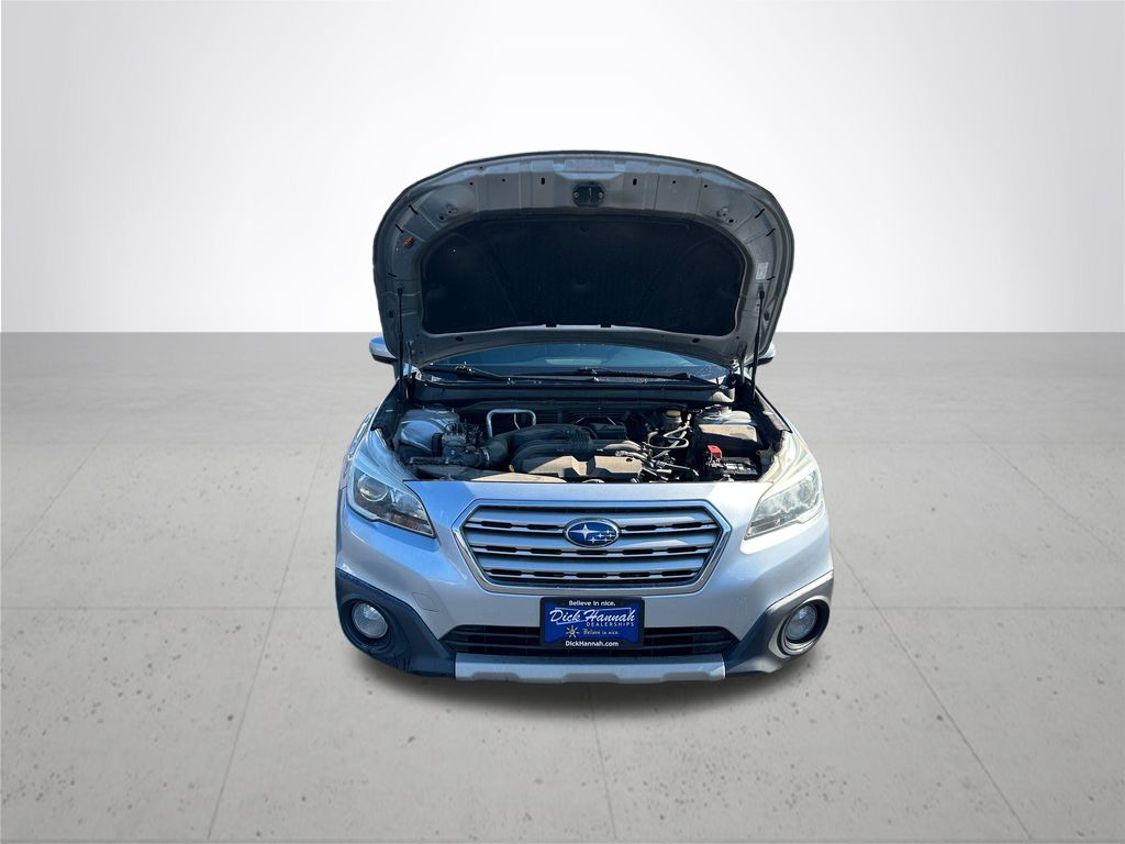 2017 Subaru Outback 2.5i photo 3