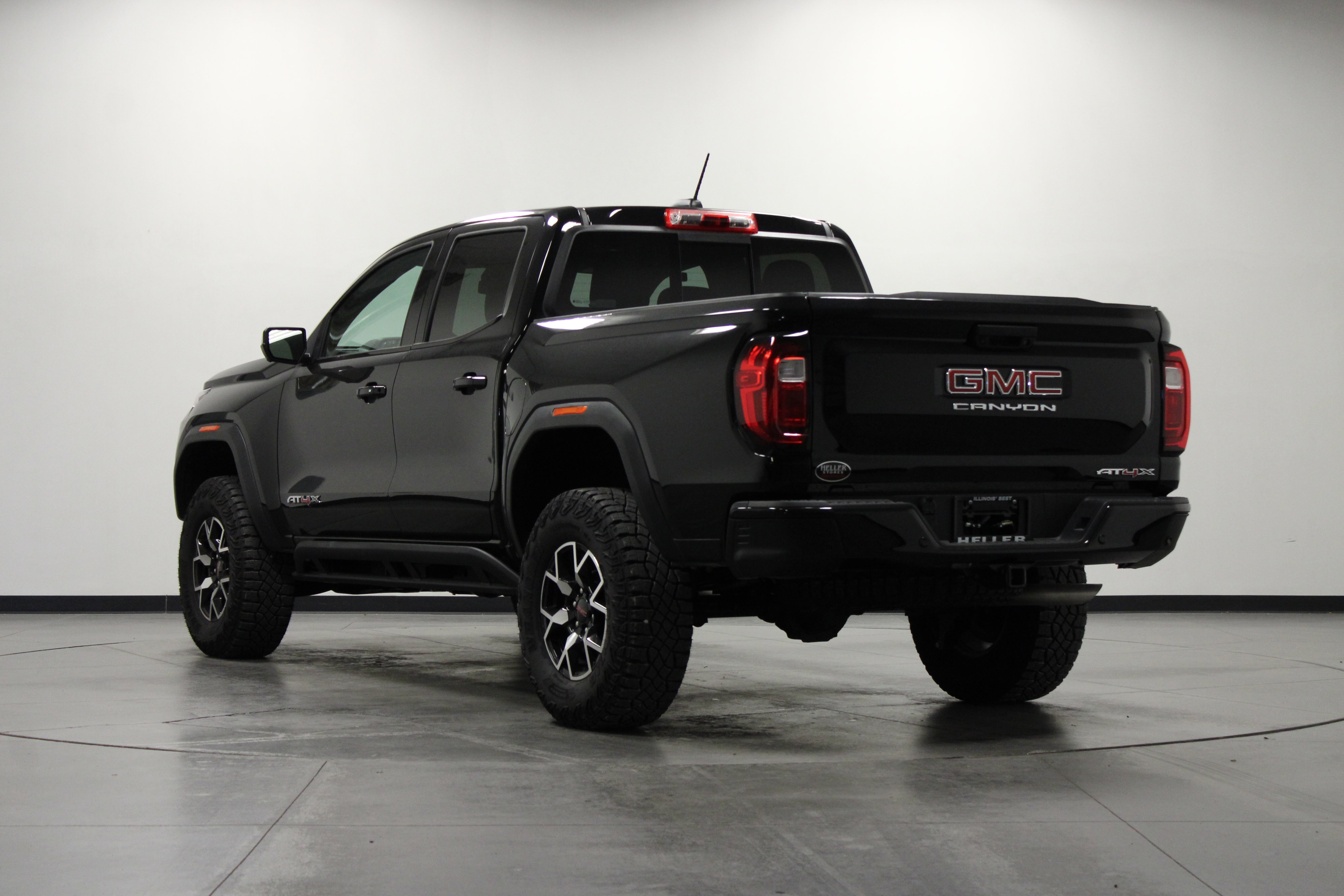 2024 Gmc Canyon AT4X photo 5