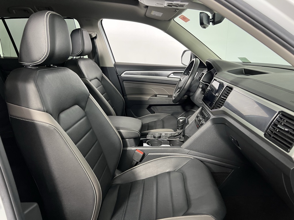 2023 Volkswagen Atlas V6 SEL Premium R-Line photo 33