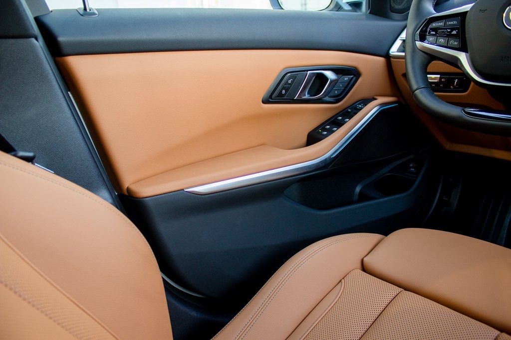 2025 Bmw 330i xDrive photo 19