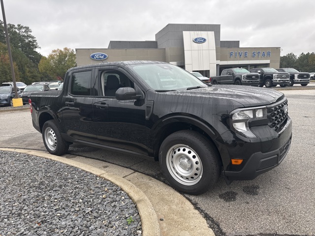 2025 Ford Maverick XL photo 2