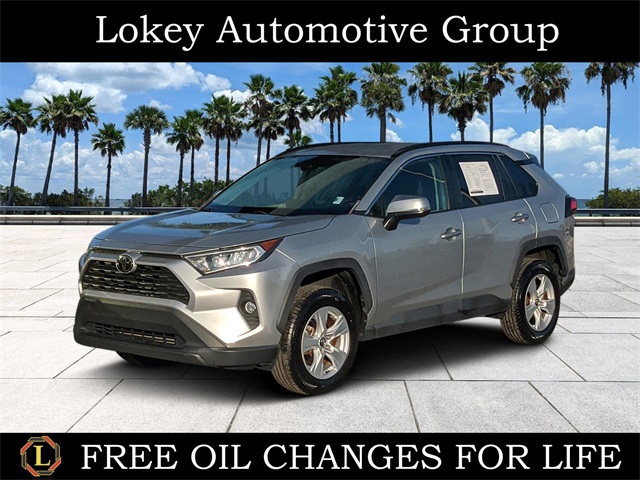 2021 Toyota RAV4 XLE