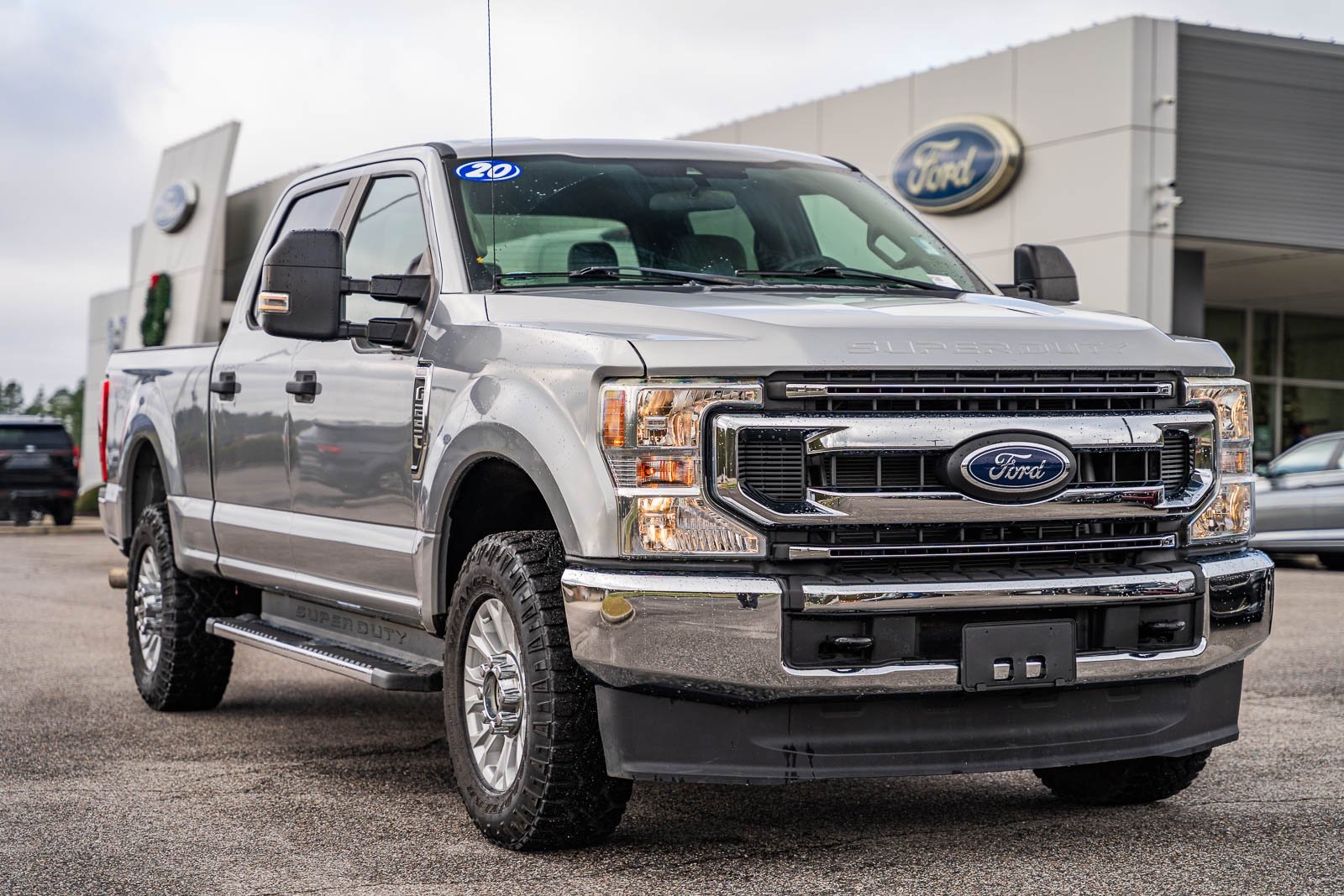 2020 Ford F-250 Super Duty XL's photo