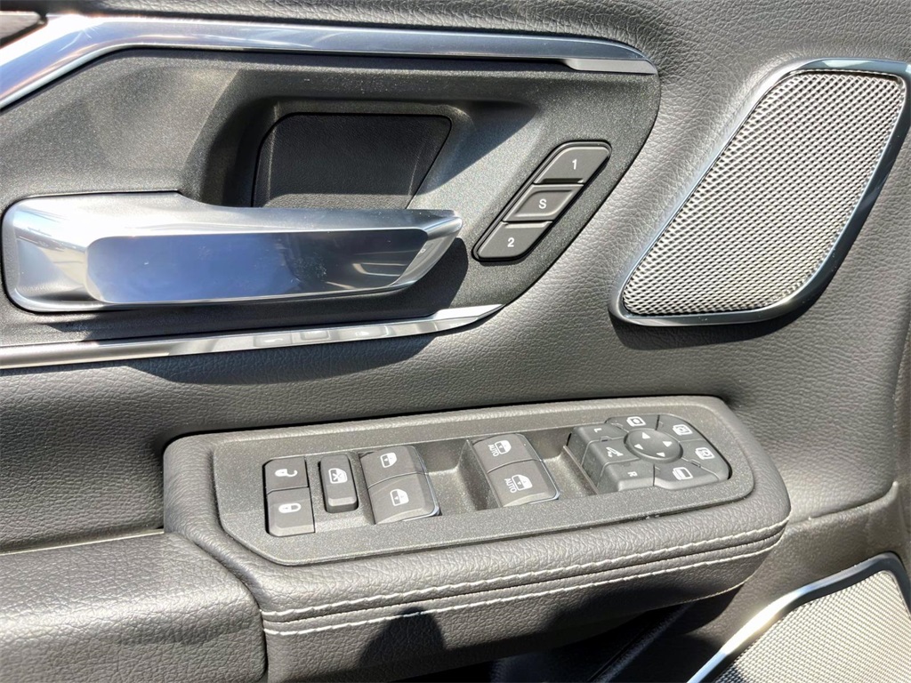 2026 Ram 1500 Laramie photo 10