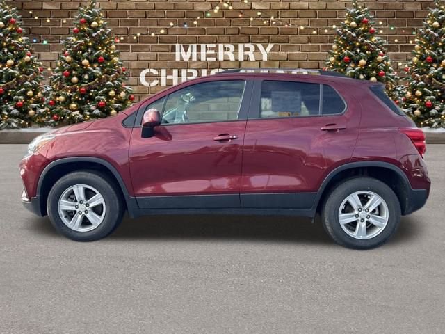 Used 2022 Chevrolet Trax LT with VIN KL7CJPSM0NB546289 for sale in Medford, WI