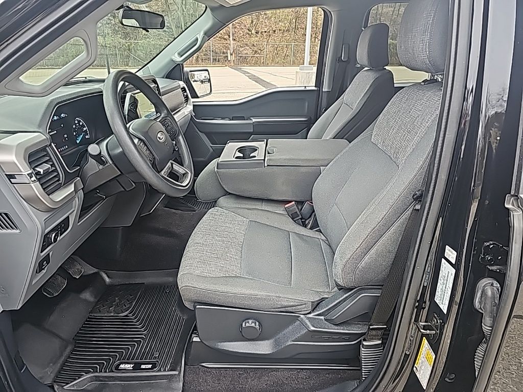 2022 Ford F-150 XLT photo 14