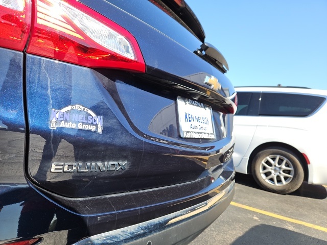 2020 Chevrolet Equinox LT photo 4