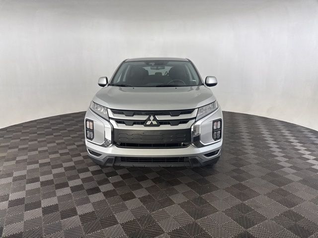 2024 Mitsubishi Outlander Sport ES photo 2