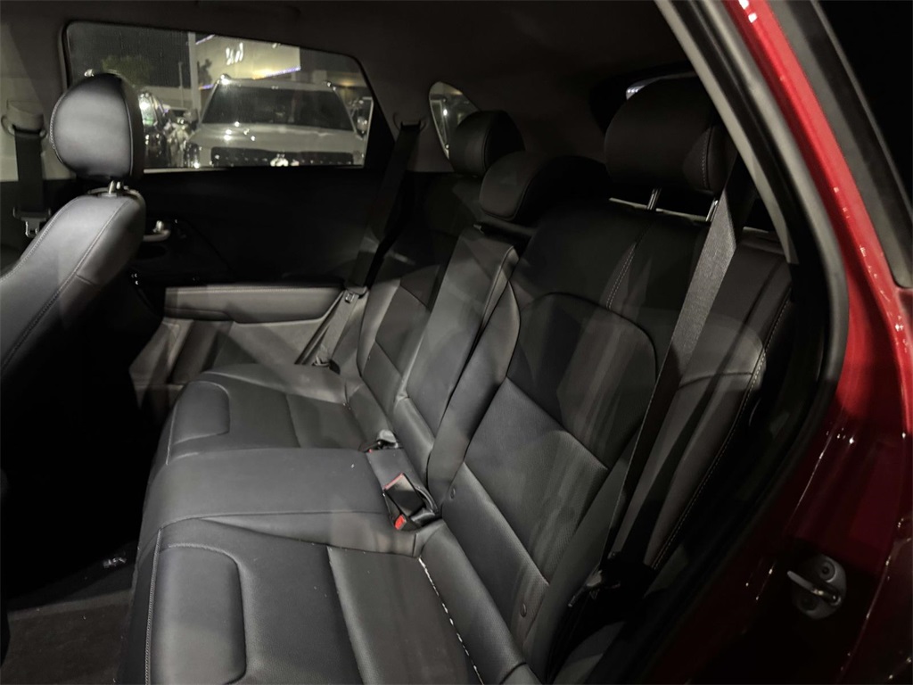 2022 Kia Niro Plug-In Hybrid EX Premium photo 19