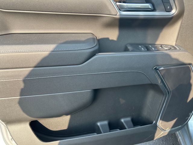 2025 Chevrolet Silverado 1500 RST photo 10