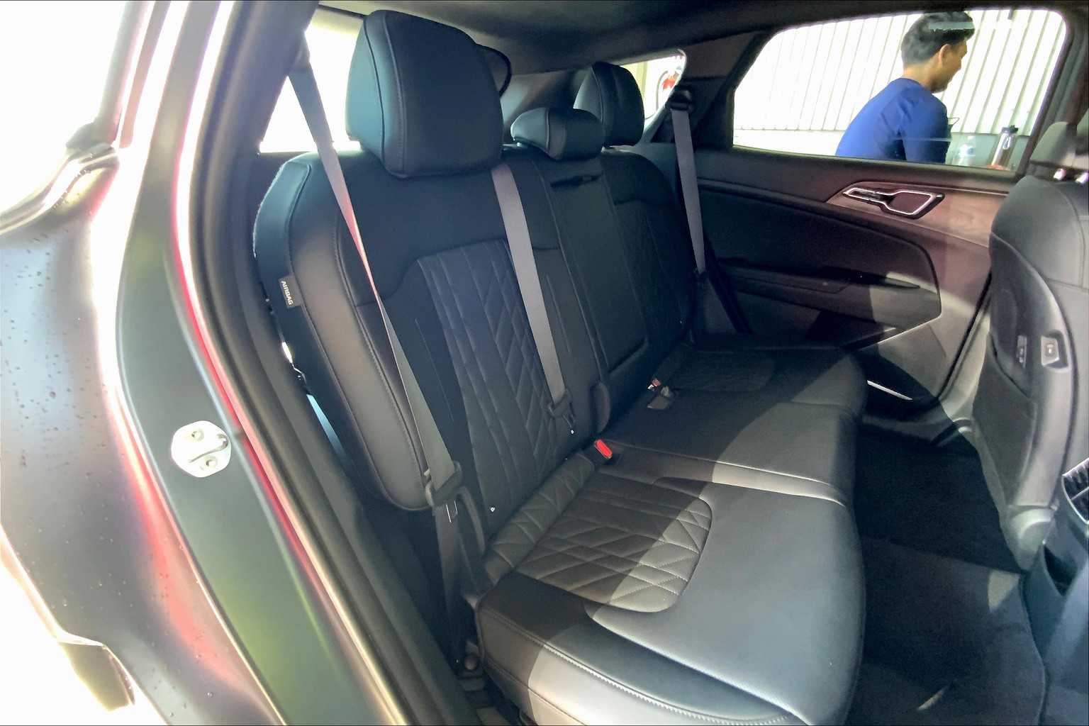 2024 Kia Sportage Plug-In Hybrid X-Line Prestige photo 17