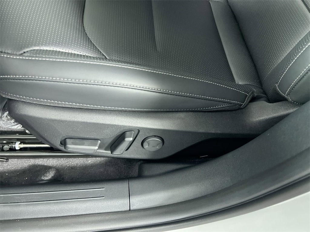 2025 Kia EV6 Wind photo 13