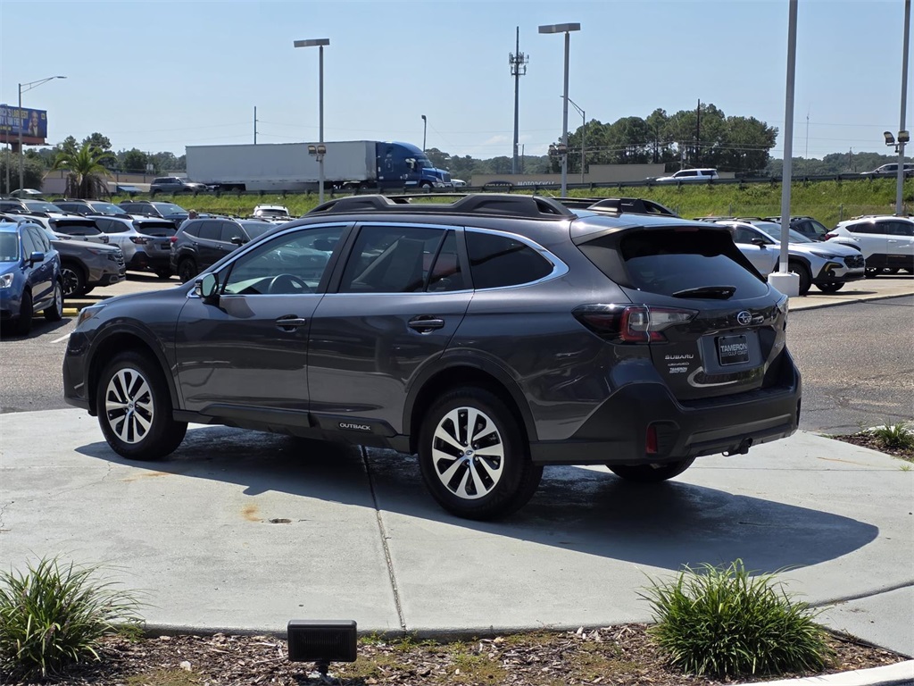 2022 Subaru Outback Premium photo 3