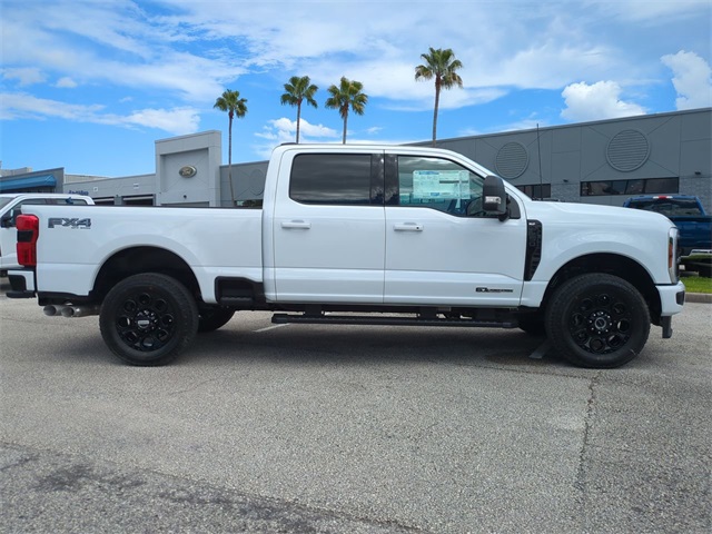 2026 Ford F-250 photo 3