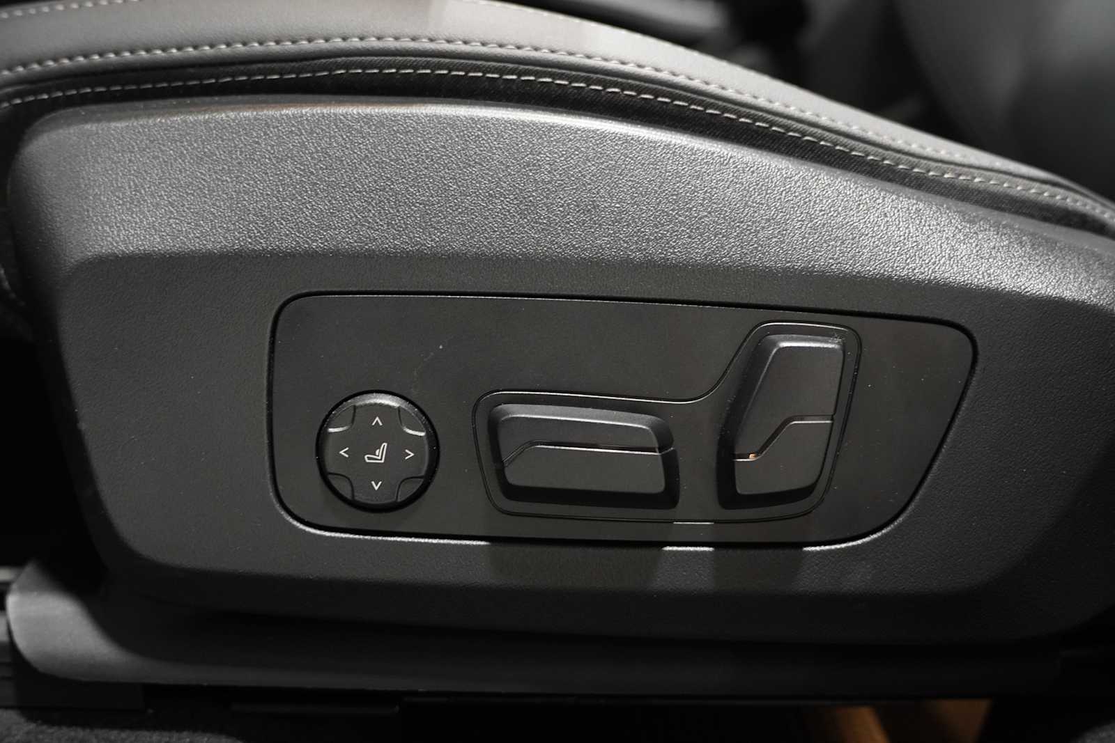 2025 Bmw X1 XDrive28i photo 12