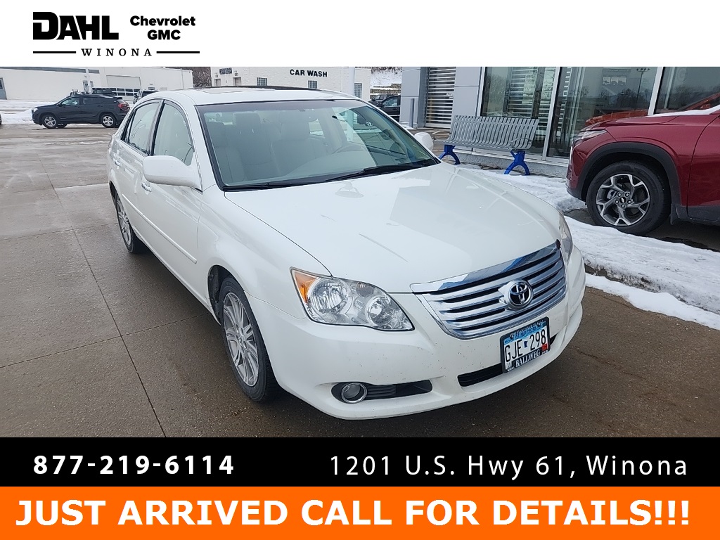 2008 Toyota Avalon Limited's photo