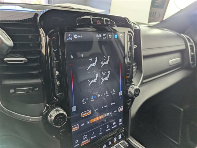 2022 Ram 2500 Laramie photo 21