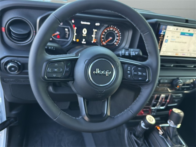 2025 Jeep Wrangler Rubicon X photo 27