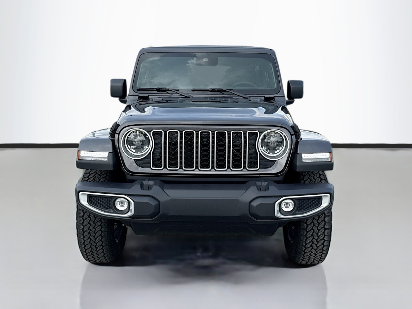 2025 Jeep Wrangler Sahara photo 2