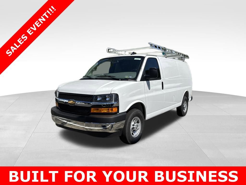 2025 Chevrolet Express Cargo Work Van's photo