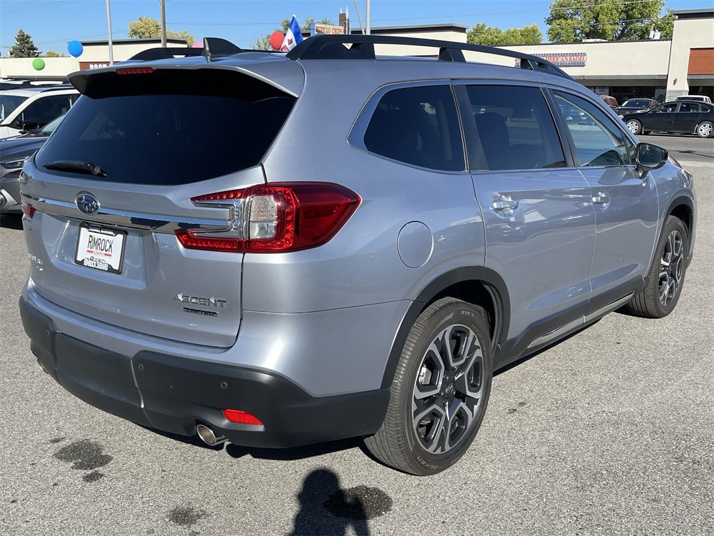 2024 Subaru Ascent Limited photo 9