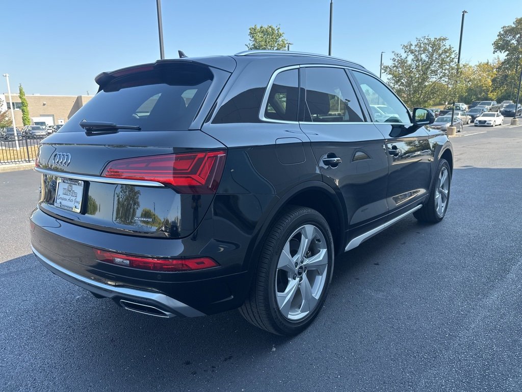 2023 Audi Q5 S line Premium Plus 45 TFSI photo 2