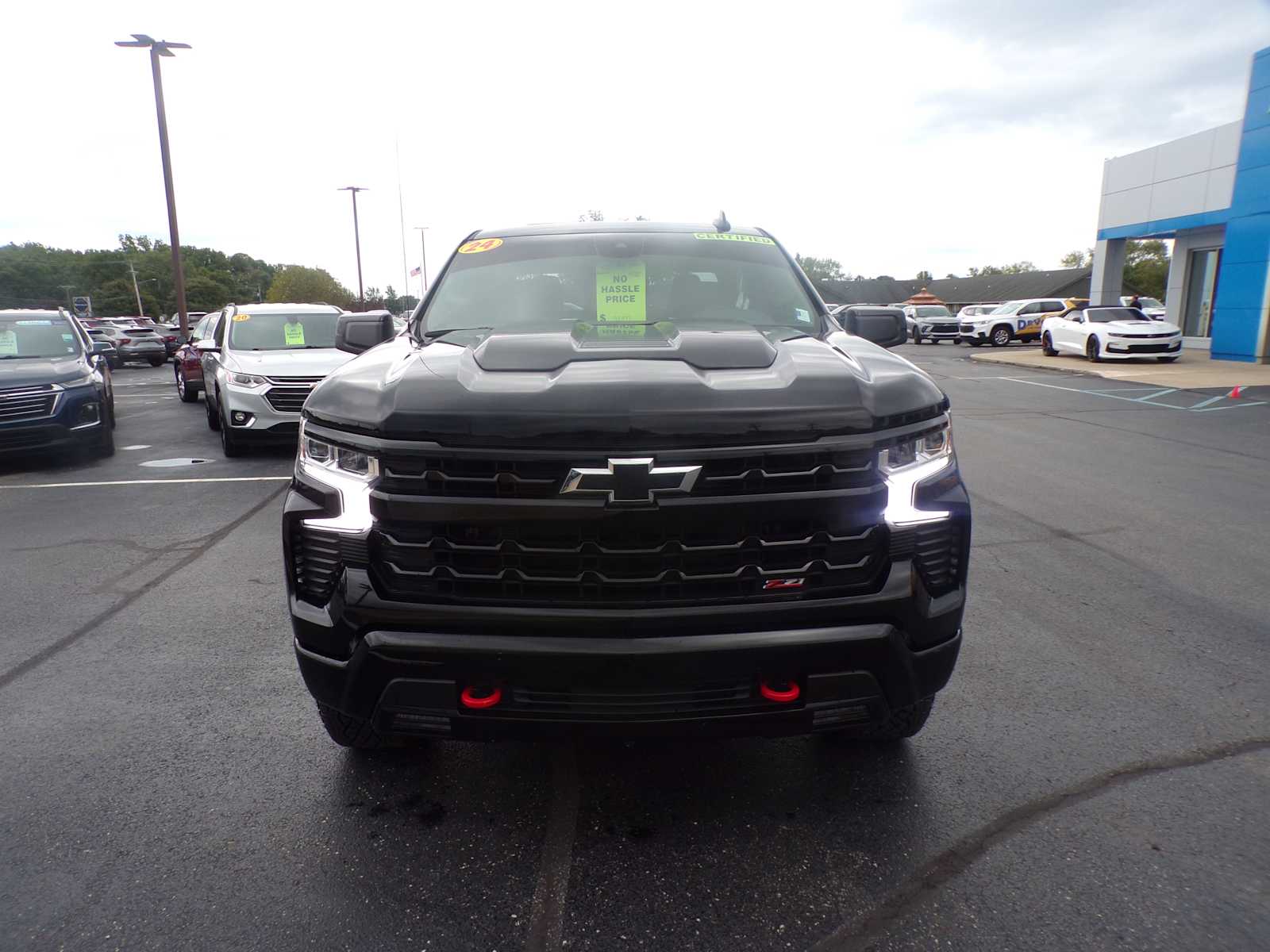 2024 Chevrolet Silverado 1500 LT Trail Boss photo 8