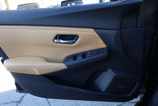 2025 Nissan Sentra SV photo 20