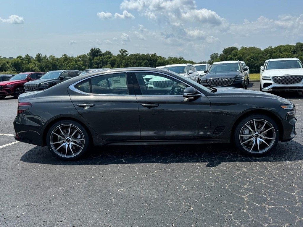 2026 Genesis G70 2.5T Prestige AWD photo 2