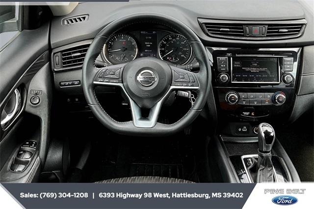 2020 Nissan Rogue S photo 3