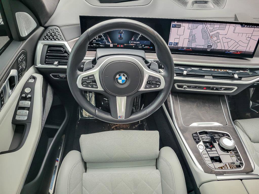 2023 BMW X7 - Image 18
