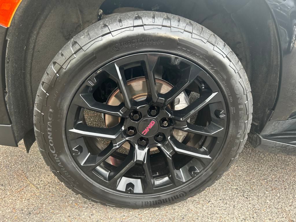 2022 Gmc Yukon XL SLE photo 4