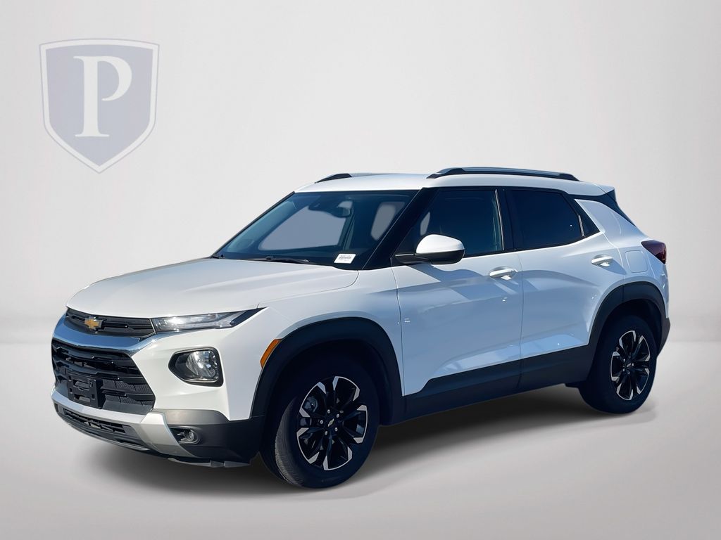 2023 Chevrolet Trailblazer LT photo 3