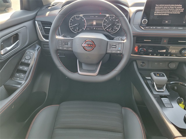 2026 Nissan Rogue SV photo 23