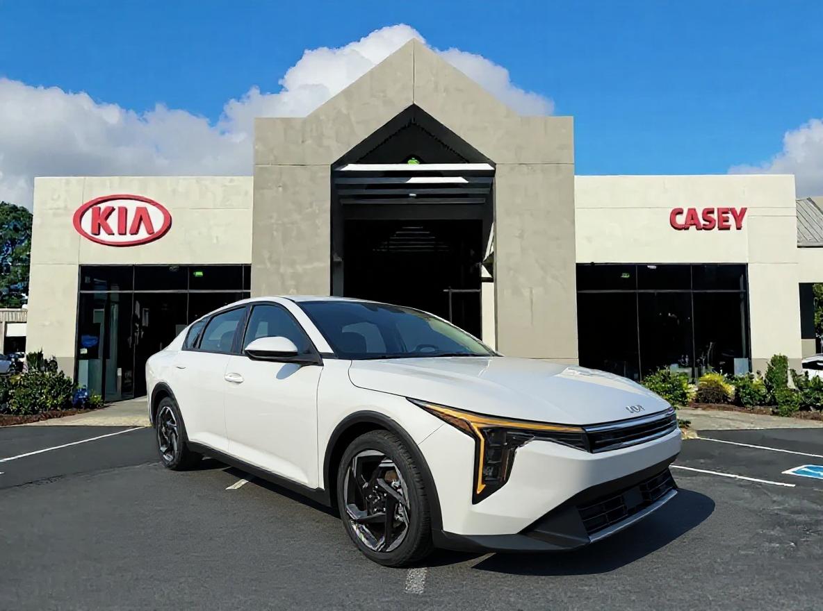 2025 Kia K4 EX's photo