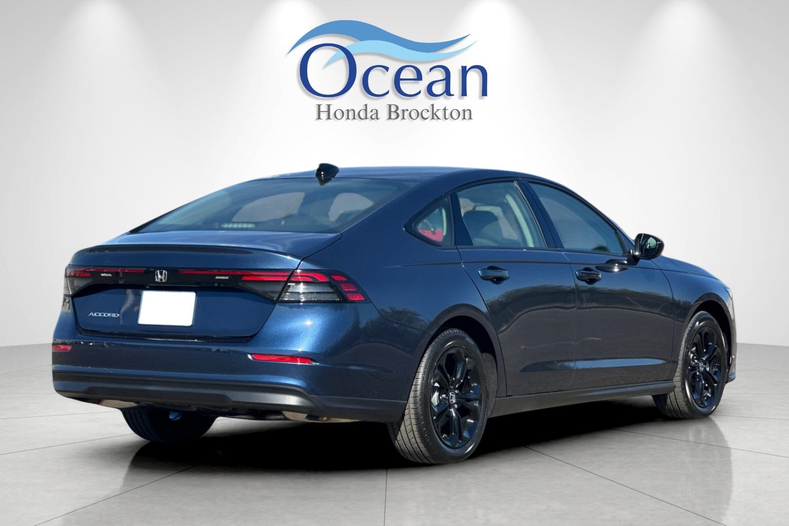 2025 Honda Accord SE photo 5