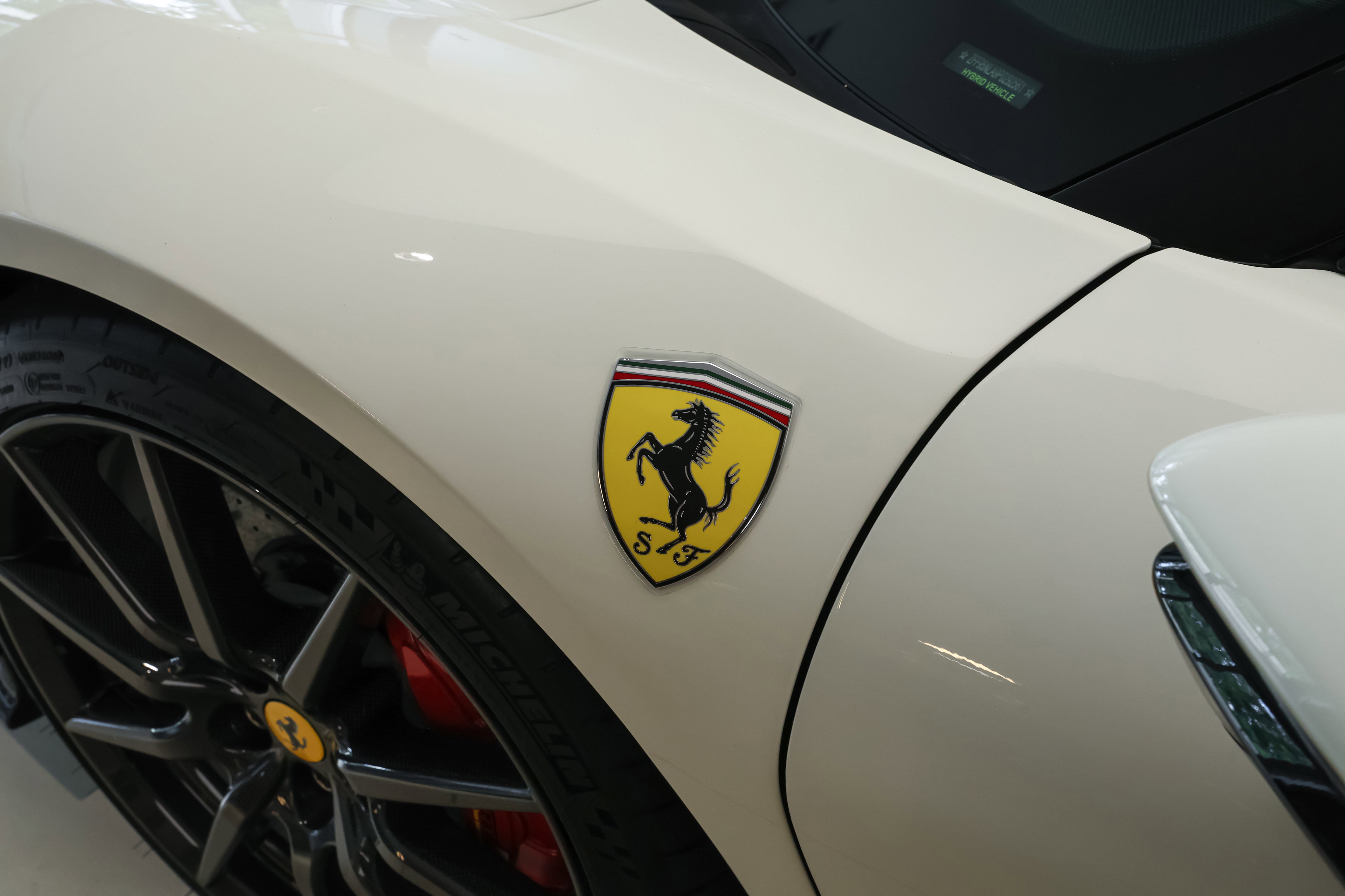 2023 Ferrari SF90 Stradale photo 19