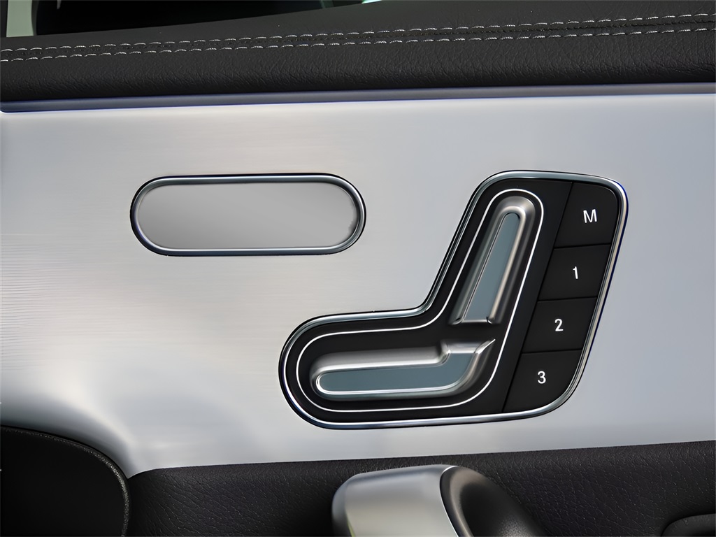 2025 Mercedes Benz CLA 250 4MATIC photo 15