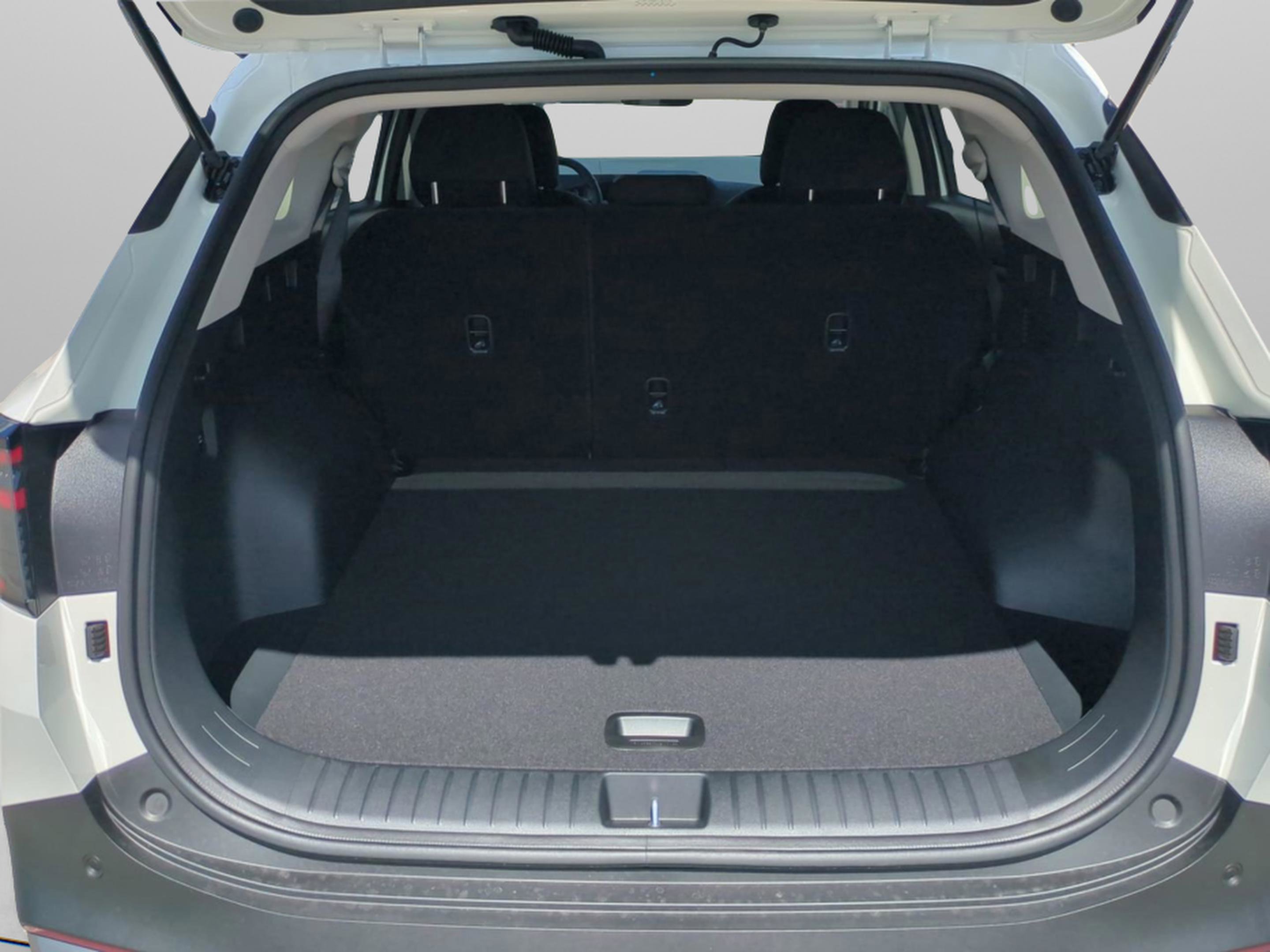 2026 Kia Sportage Hybrid LX photo 13