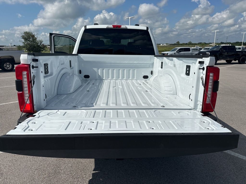 2026 Ford F-250 photo 40