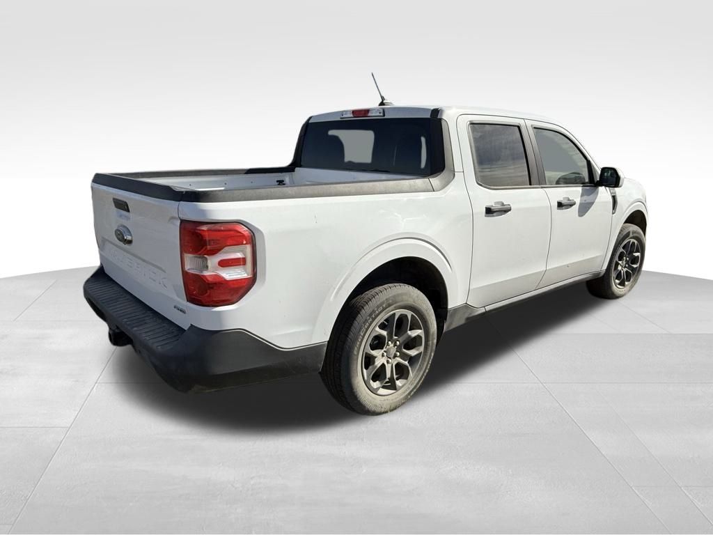 2023 Ford Maverick XLT photo 3