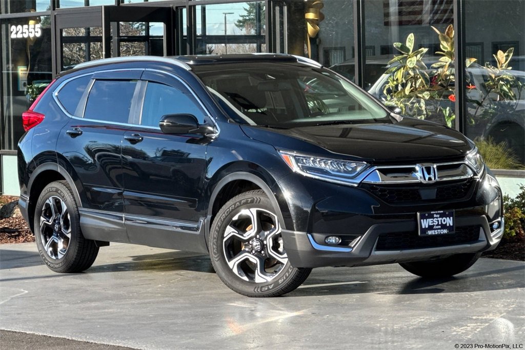 2017 Honda CR-V Touring's photo