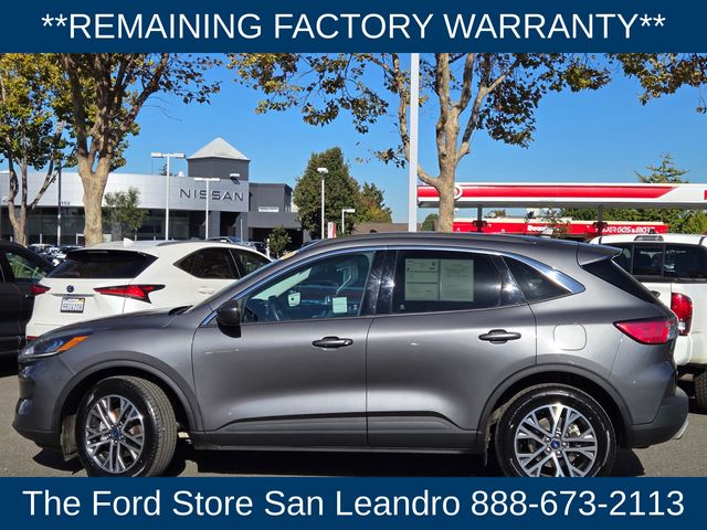 2021 Ford Escape Hybrid SEL photo 3