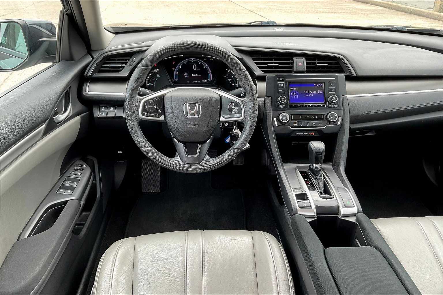2020 Honda Civic LX photo 5