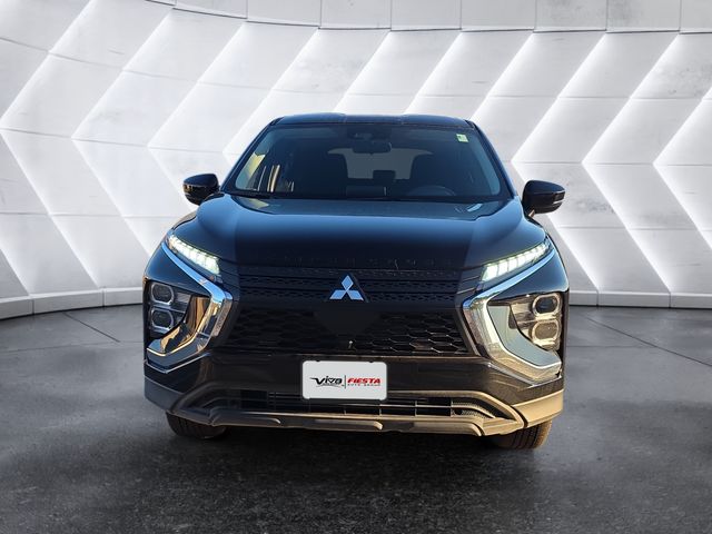2025 Mitsubishi Eclipse Cross LE photo 2