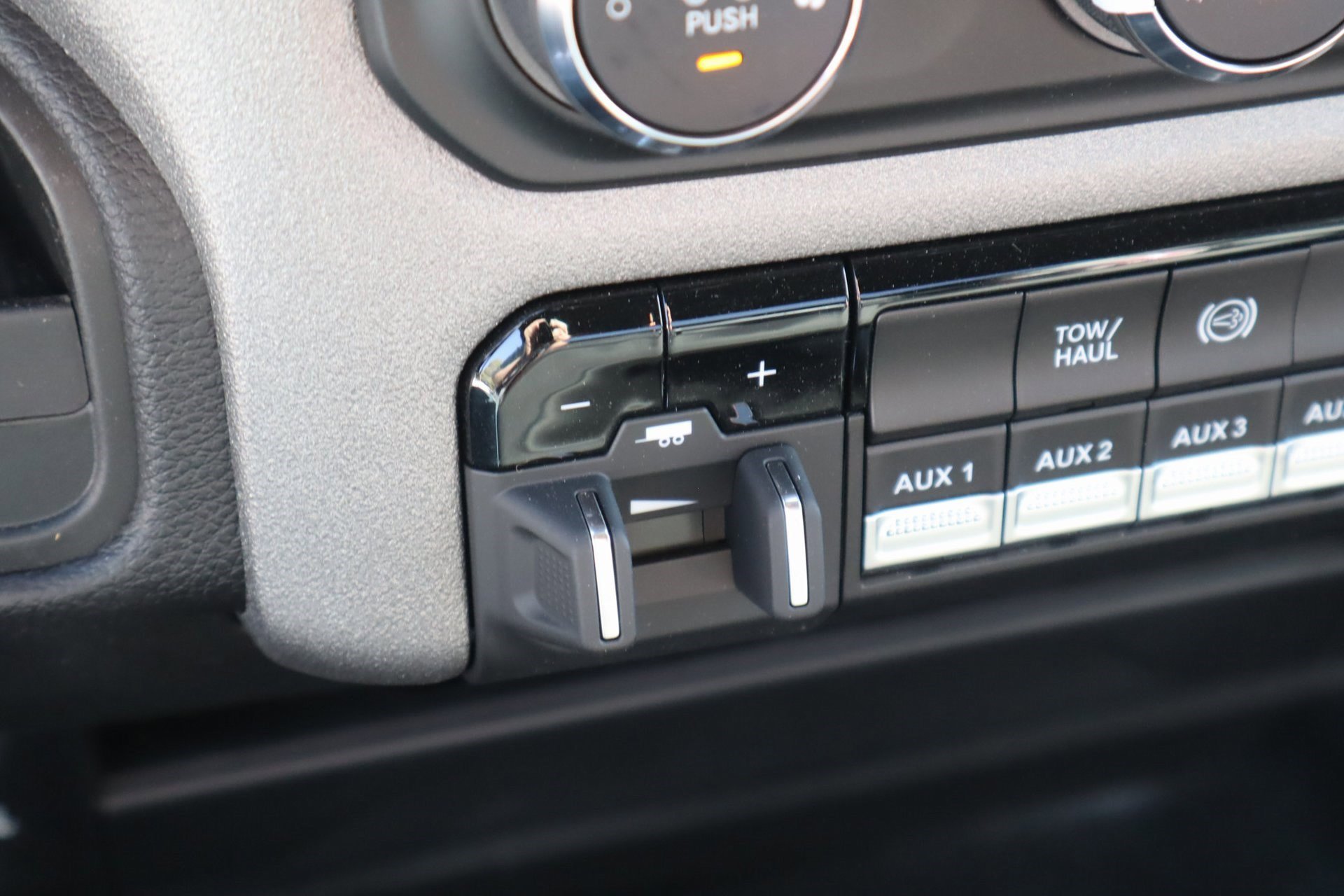 2024 Ram 5500 Tradesman photo 12