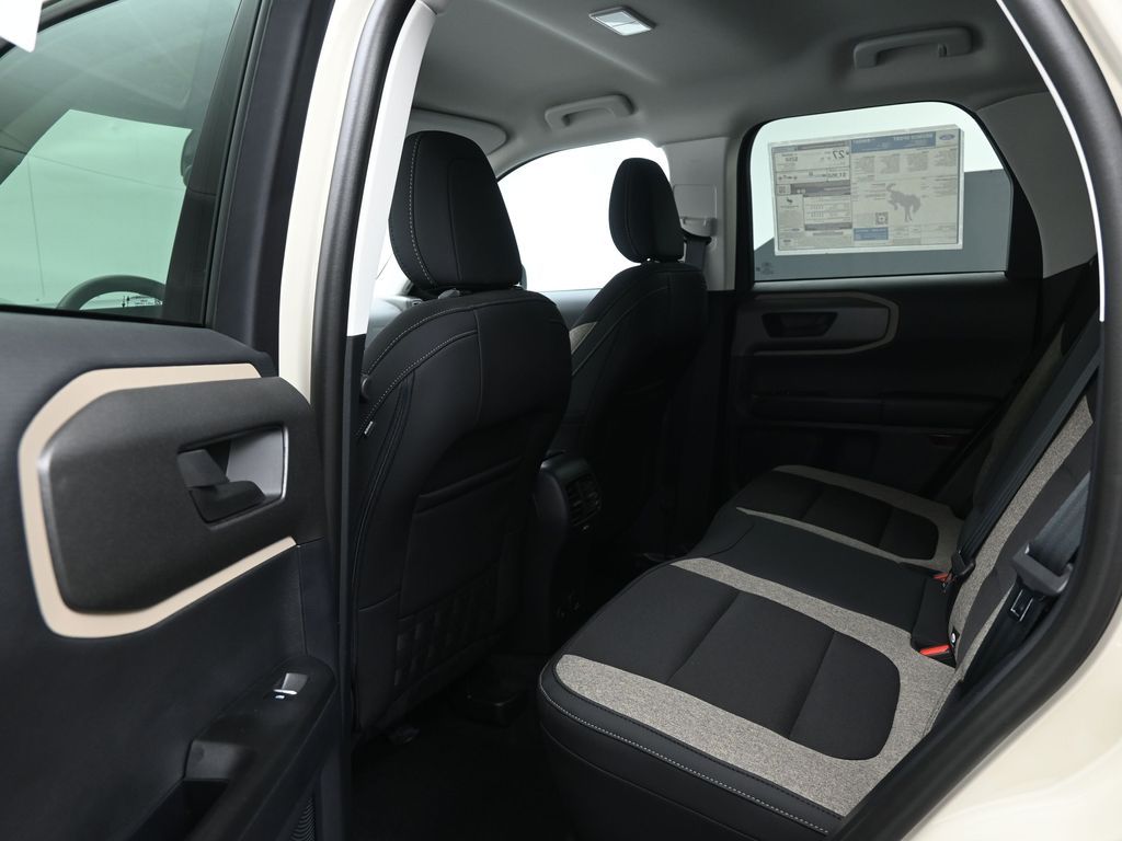 2025 Ford Bronco Sport Big Bend photo 15