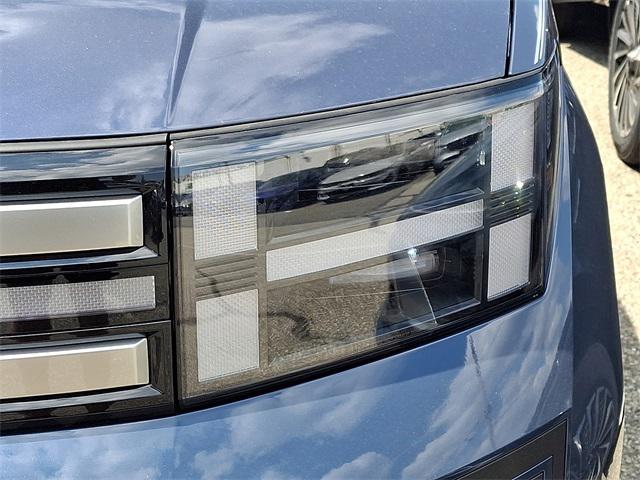 2026 Hyundai Santa Fe SEL photo 4