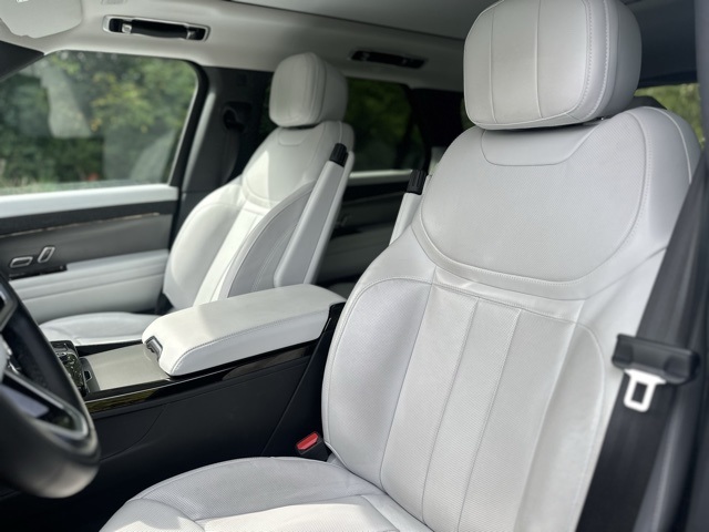2023 Land Rover Range Rover Sport SE photo 14