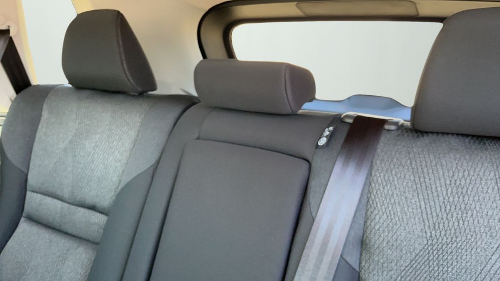 2026 Nissan Rogue SV photo 10